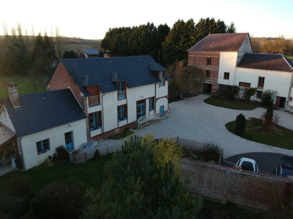 Le Moulin Aux Moines Panzió Croissy-sur-Celle Kültér fotó